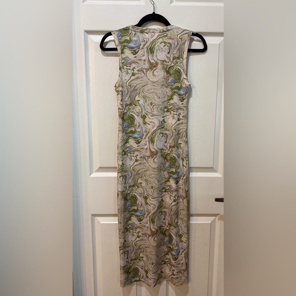 (D8) Wilfred XS Elegant Marble Print Sleeveless Dress - Picture 2 of 6